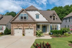 house withh concrete driveway